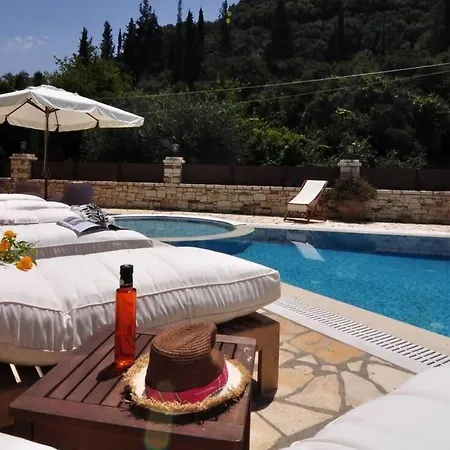 Angie - 150m2 Nature Retreat With Private Pool In Nymfes By Posarellivillas Вилла Nymfai