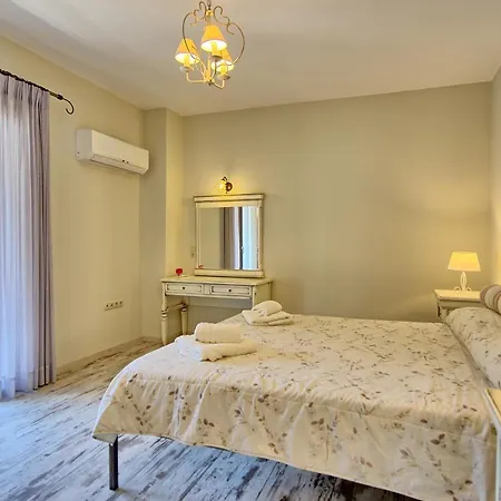 Angie - 150m2 Nature Retreat With Private Pool In Nymfes By Posarellivillas Вилла Nymfai